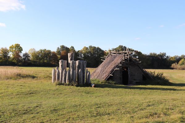 Břeclav, 16.10.2021
Obora Soutok, Pohansko - Staroslovanské hradiště.
Klíčová slova: Břeclav Pohansko Obora Soutok