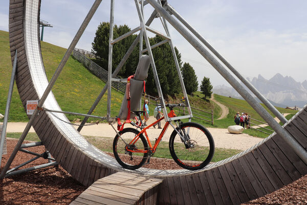 Bressanone-Afers, 21.6.2023
Plose - horní stanice lanovky z Afers. Atrakce pro cyklisty.
Schlüsselwörter: Trentino-Alto Adige Bressanone-Afers Mt. Plose