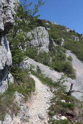 Ajdovščina, Stomaž, 16.5.2017
Keywords: Ajdovščina Stomaž Trnovski gozd Trnovo Forest Plateau Čaven planina plateau Mali Modrasovec Mt.