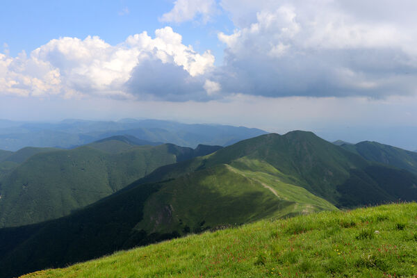 Lizzano in Belvedere, 16.6.2023
Parco Regionalle Corno alle Scale, Punta Sofia Mt. Pohled na Monte Gennaio.
Klíčová slova: Emilia-Romagna Appennino Tosco Emiliano Lizzano in Belvedere Parco Regionalle Corno alle Scale Cavone Rio Piano Corno alle Scale