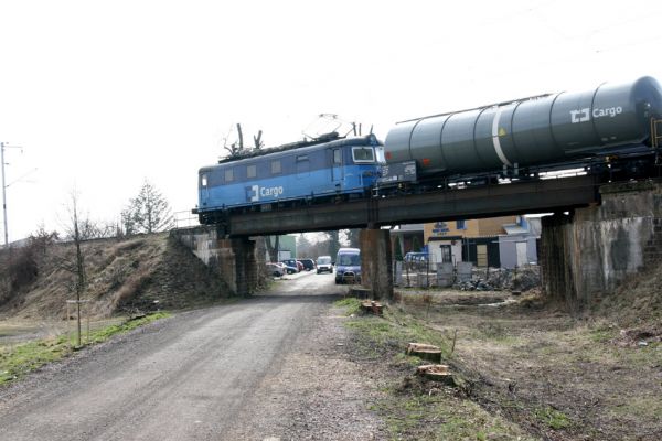 Chlumec nad Cidlinou, 28.3.2011
Reportáž z likvidace biotopů chráněných brouků - lip v lipové aleji u Cidliny.
Klíčová slova: Chlumec nad Cidlinou saproxylofágní holokaust páchník Osmoderma barnabita Protaetia lugubris Protaetia aeruginosa Elater ferrugineus Crepidophorus mutilatus