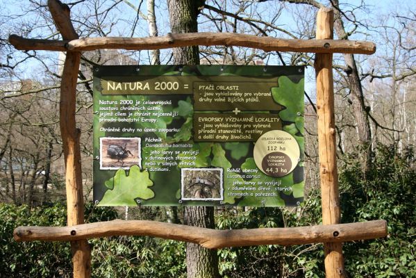 Chomutov, 26.3.2012
Informační tabule v Zooparku.
Schlüsselwörter: Krušné hory Chomutov Zoopark