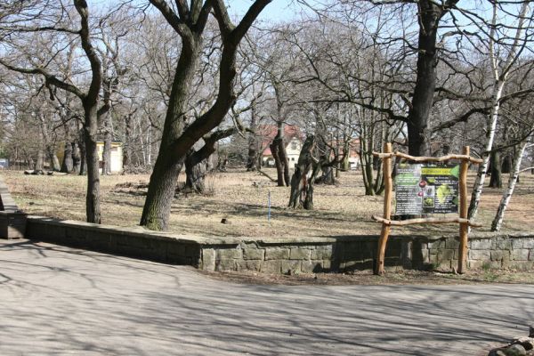 Chomutov, 26.3.2012
Zoopark - Kaštanka.
Klíčová slova: Krušné hory Chomutov Zoopark Kaštanka