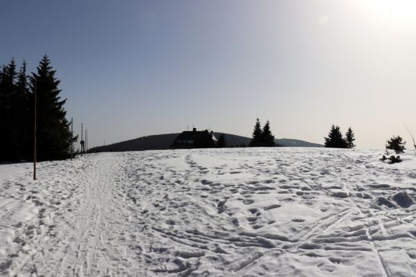 Deštné v Orlických horách, 25.2.2021
Masarykova chata, Malá a Velká Deštná.
Mots-clés: Orlické hory Deštné v Orlických horách Šerlich Masarykova chata Malá Velká Deštná