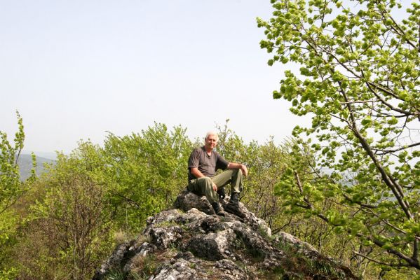 Vihorlat, Humenský Sokol, 27.4.2013
Červená skala. Takto se chytá Anostirus atropilosus bez síťky...


Klíčová slova: Humenné Vihorlat Humenský Sokol Červená skala Anostirus atropilosus Mertlik