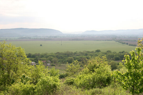 Keywords: Štúrovo Hegyfarok Nána Modrý vrch Vŕšok