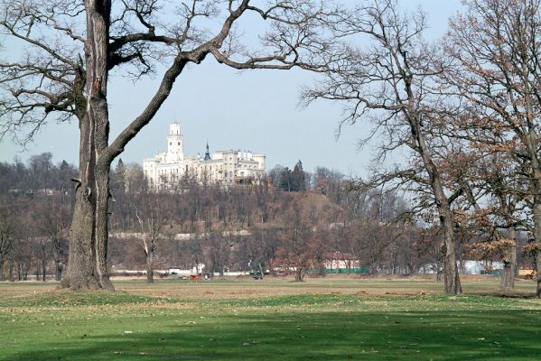 Hluboká nad Vltavou, 18.3.2004
Podskalská louka.


Klíčová slova: Hluboká nad Vltavou Podskalská louka zámek