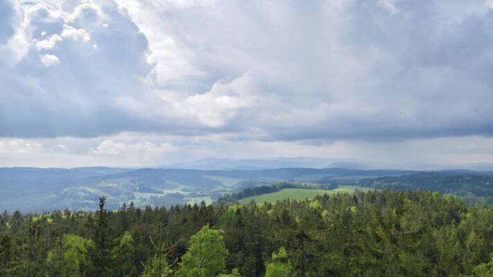 Teplice nad Metují, 20.5.2025
Vrch Čáp, pohled na Adršpašsko-teplické skály.
Klíčová slova: Teplice nad Metují Teplické skály Skály vrch Čáp