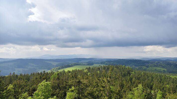 Teplice nad Metují, 20.5.2025
Vrch Čáp, pohled na Krkonoše.
Mots-clés: Teplice nad Metují Teplické skály Skály vrch Čáp