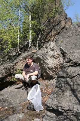 Jezeří, Jezerka, 28.4.2012
Na lovu kovaříka Anostirus bohemicus.
Klíčová slova: Krušné hory Jezeří Jezerka Anostirus bohemicus Dušánek