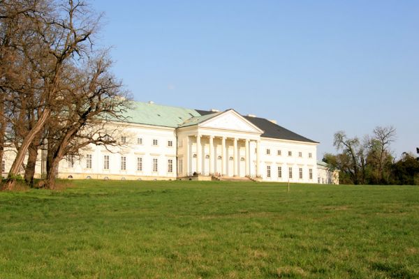 Svatý Mikuláš, Kačina, 14.4.2008
Zámek Kačina.
Klíčová slova: Svatý Mikuláš Kačina park