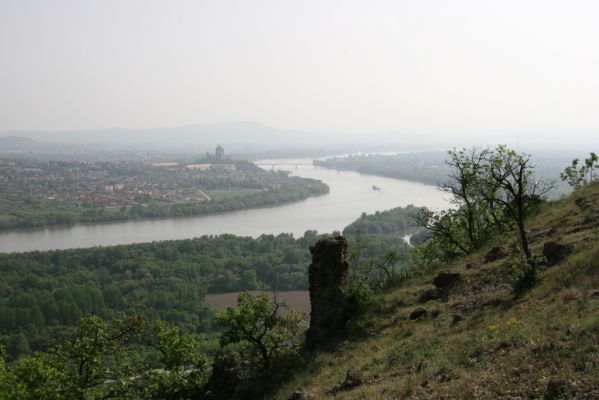 Kamenica nad Hronom, 1.5.2013
Kováčovské kopce - Skaly. 
Schlüsselwörter: Kamenica nad Hronom Kováčovské kopce Skaly Vyšehradská brána Burda Dunaj Ostřihom