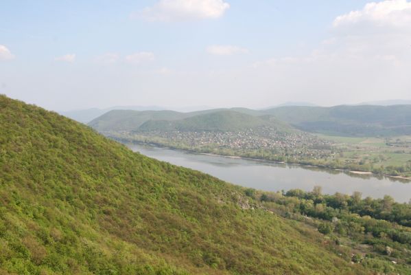 Kamenica nad Hronom, 7.4.2014
Kováčovské kopce. Pohled ze Skal na Dunaj.
Keywords: Kamenica nad Hronom Kováčovské kopce Skaly Dunaj