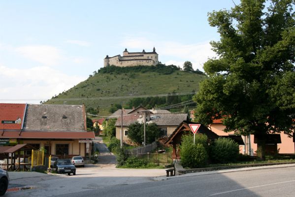 Krásnohorské Podhradie, 23.6.2011 
Hrad Krásna Hôrka ještě před tím, než ho cikáni podpálili.



Klíčová slova: Krásnohorské Podhradie Krásna Hôrka Athous silicensis