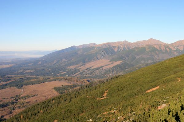 Vysoké Tatry, Kriváň, 22.10.2012
Predný Handel, Jamy. Pohled na Západní Tatry.



Klíčová slova: Vysoké Tatry Kriváň Predný Handel Jamy Západní Tatry
