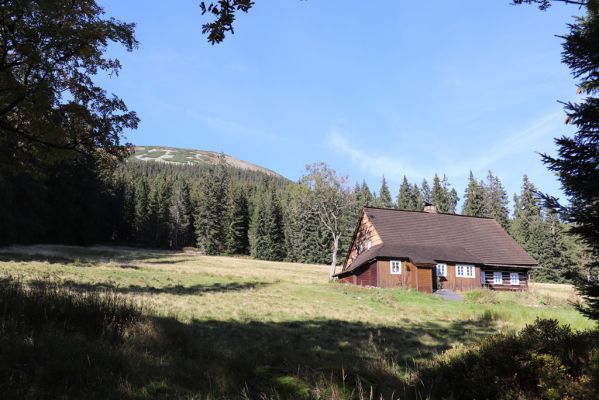 Pec pod Sněžkou, 1.10.2021
Modrý důl.
Klíčová slova: Krkonoše Pec pod Sněžkou Modrý důl Studniční hora