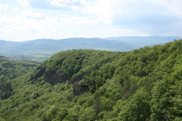 Lehôtka pod Brehmi, 8.5.2016
Štiavnické vrchy, vrch Gráfovská - západní hřbet.
Keywords: Lehôtka pod Brehmi Štiavnické vrchy vrch Gráfovská Kapitulské bralá