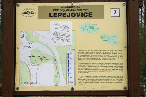 Veselí, 5.4.2008
Lepějovice – Přírodní památka meandry Strúhy. Informační tabule.



Klíčová slova: Veselí Lepějovice PP Meandry Strúhy