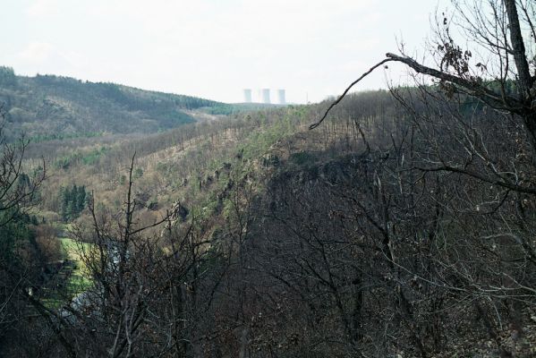 Lhánice, 9.4.2004
Na Babách, vyhlídka na Dukovany.


Schlüsselwörter: Lhánice Na Babách Dukovany