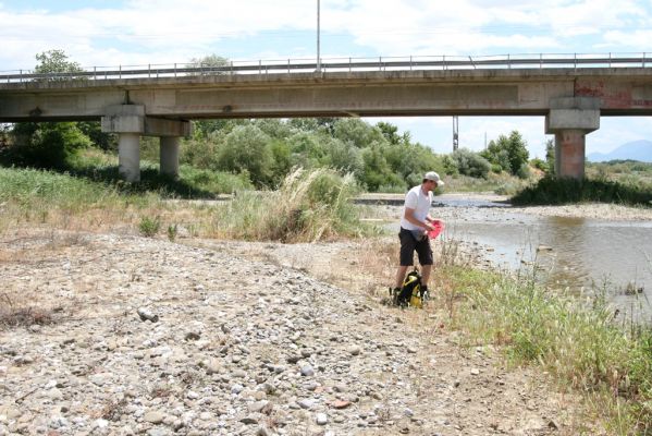 Loutra Ipatis, 31.5.2014
Štěrkové náplavy řeky Spercheios. Biotop kovaříka Zorochros kourili.



Schlüsselwörter: Loutra Ipatis Spercheios river Zorochros kourili Petr Brůha