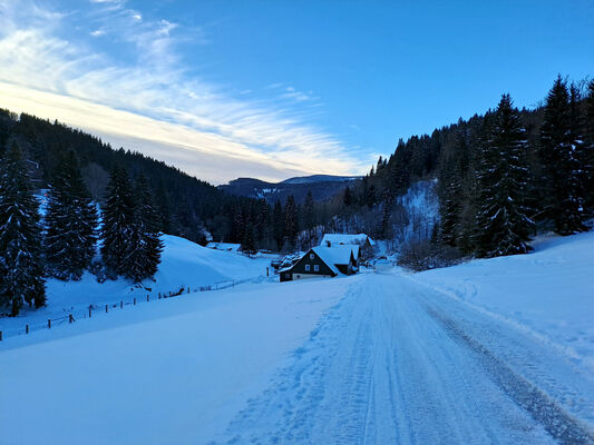 Malá Úpa, 19.1.2024
Krakonošovo údolí.
Klíčová slova: Krkonoše Malá Úpa Krakonošovo údolí