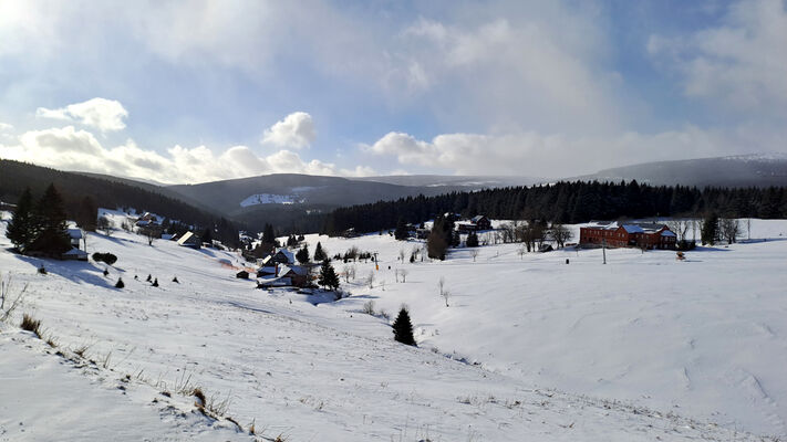 Malá Úpa, 19.1.2024
Pomezní Boudy.
Schlüsselwörter: Krkonoše Malá Úpa Pomezní Boudy