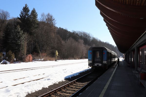 Svoboda nad Úpou, 1.3.2022
Železniční stanice.
Keywords: Krkonoše Svoboda nad Úpou