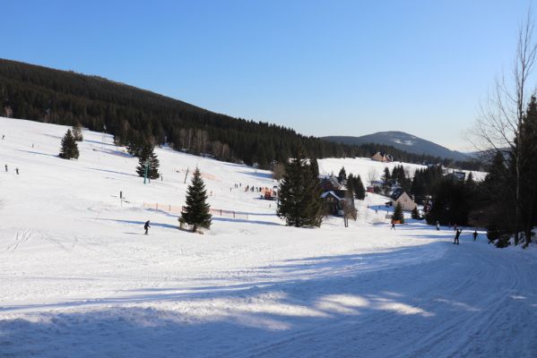 Malá Úpa, 1.3.2022
Dolní Malá Úpa - lyžařský areál U Kostela.
Klíčová slova: Krkonoše Dolní Malá Úpa U Kostela