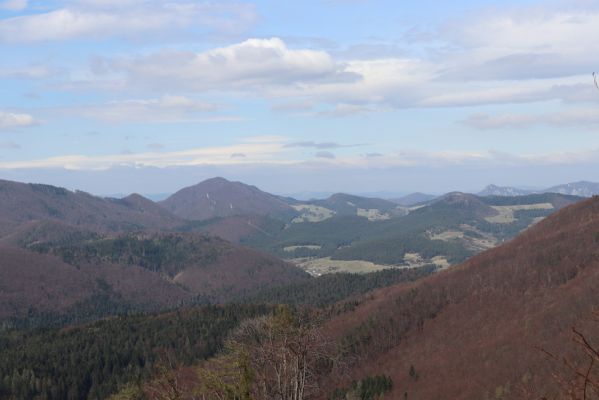 Malé Ledenice, 17.4.2019
Strážovské vrchy, pohled z vrchu Dúpna na Súľovské skaly.
Keywords: Malé Ledenice Strážovske vrchy vrch Dúpna