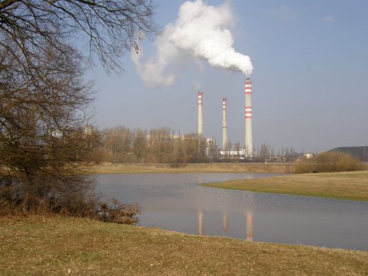 Opatovice-Bukovina, meandr Labe, 10.3.2008
Pohled přes zatopené louky k elektrárně.
Klíčová slova: Opatovice Bukovina meandr zátopové louky elektrárna