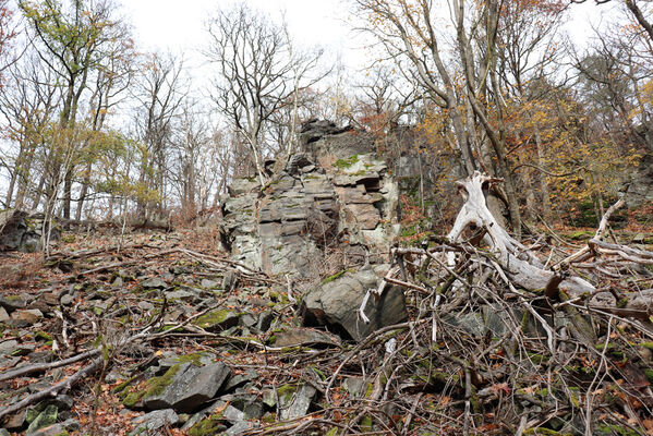 Blatno, Květnov, 7.11.2022
Suťový les nad údolím Malé vody.
Keywords: Krušné hory Blatno Květnov suťový les Malá voda Najštejn