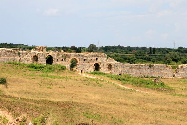 Nikopolis
Ruiny Augustusova "Města Vítězství"...
Keywords: Preveza Nikopolis