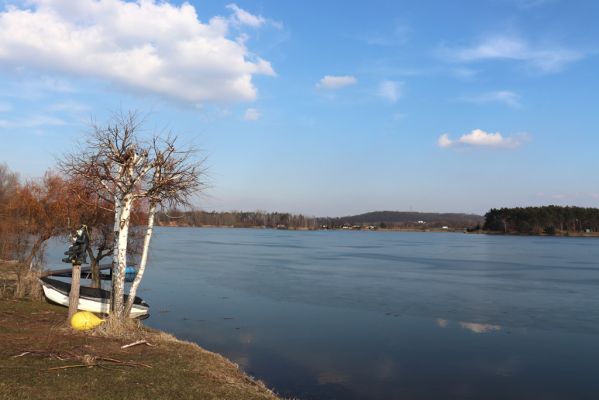 Opatovice nad Labem, 10.3.2021
Opaťák - pláž.
Klíčová slova: Opatovice nad Labem Opaťák