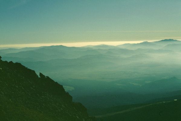 Vysoké Tatry, 12.10.1995 
Pohled z Patrie na Podtatranskou kotlinu a Kráľovu hoľu.
Klíčová slova: Vysoké Tatry Podtatranská kotlina Patria Kráľova hoľa