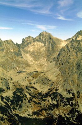 Vysoké Tatry, 12.10.1995 
Mengusovská dolina a Rysy z Patrie.
Klíčová slova: Vysoké Tatry Mengusovská dolina Rysy Patria