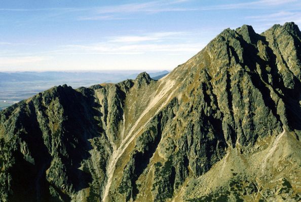 Vysoké Tatry, 12.10.1995
Pohled na Solisko z Patrie.
Schlüsselwörter: Vysoké Tatry Solisko Patria