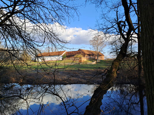 Třebechovice pod Orebem, Štěnkov, 3.3.2024
Meandry Orlice. Štěnkov - statek.
Mots-clés: Třebechovice pod Orebem Štěnkov meandry Orlice