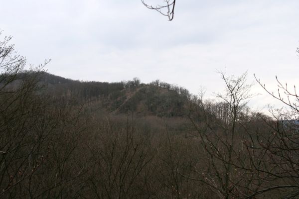 Karlova Ves - rezervace Velká Pleš, 30.3.2009
Pohled z vrchu Prachoviště na Malou Pleš.
Schlüsselwörter: Křivoklátsko Velká Pleš Prachoviště Malá Pleš