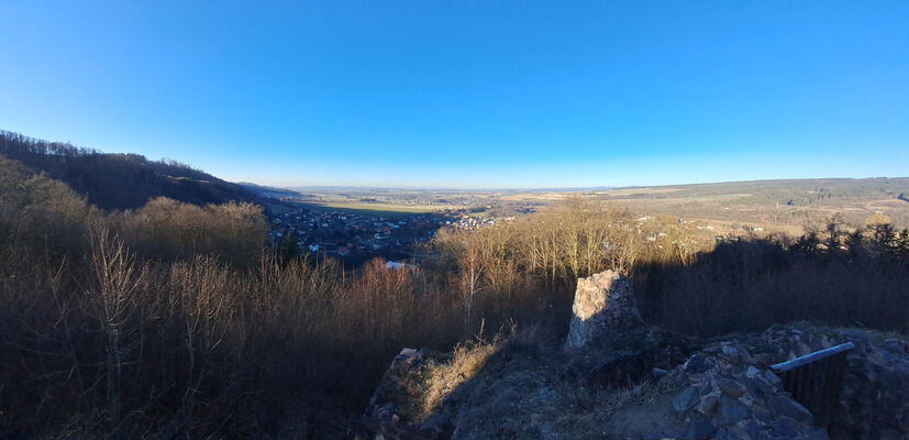 Potštejn, 10.1.2024
Výhled z hradu Potštejn.
Schlüsselwörter: Potštejn