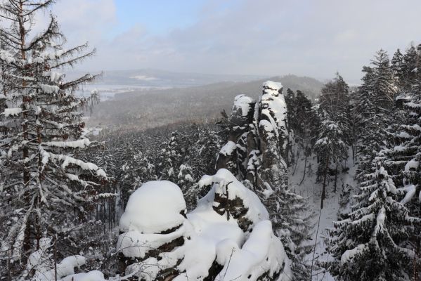 Holín, 14.1.2021
Prachovské skály, Horní Lochov, Hlaholská vyhlídka.
Klíčová slova: Holín Horní Lochov Prachovské skály Hlaholská vyhlídka