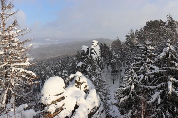 Holín, 14.1.2021
Prachovské skály, Horní Lochov, Hlaholská vyhlídka.
Klíčová slova: Holín Horní Lochov Prachovské skály Hlaholská vyhlídka