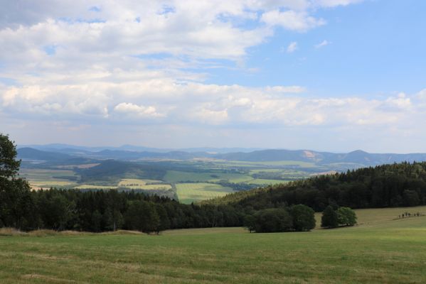 Žacléř, 13.8.2020
Rýchory, Vizov. Pohled do Polska od Mravenečníku.
Klíčová slova: Žacléř Rýchory Vizov Mravenečník