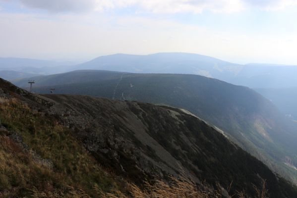 Pec pod Sněžkou, 16.9.2020
Krkonoše, Sněžka. Pohled na Růžovou a Černou horu.
Klíčová slova: Pec pod Sněžkou Krkonoše Sněžka Růžová hora Černá