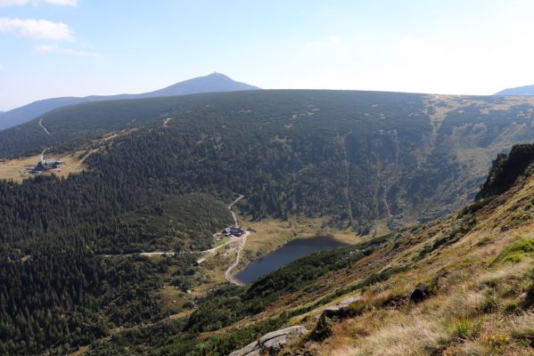 Karpacz, 16.9.2020
Krkonoše, Kopa nad Morena. Pohled na Maly Staw a Sněžku.
Mots-clés: Karpacz Krkonoše Kopa nad Morena Maly Staw Sněžka