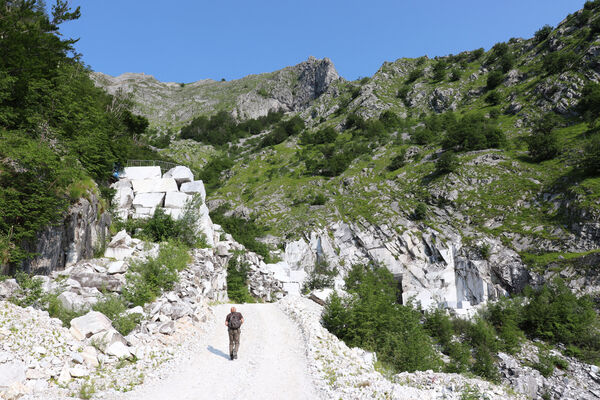 Toscana, Vagli Sotto, Alpi Apuane, 18.6.2023
Cesta z Valle d'Arnetola na Monte Tambura - mramorový lom.
Keywords: Toscana Vagli Sotto Alpi Apuane Monte Tambura Václav Dušánek