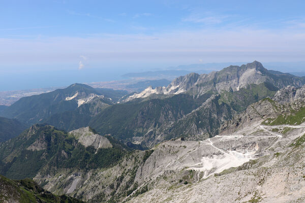 Toscana, Vagli Sotto, Alpi Apuane, 18.6.2023
Alpi Apuane z Monte Tambura.
Klíčová slova: Toscana Vagli Sotto Alpi Apuane Monte Tambura Anostirus marginatus