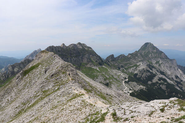 Toscana, Vagli Sotto, Alpi Apuane, 18.6.2023
Monte Crispo (1834 m) od Monte Tambura.
Klíčová slova: Toscana Vagli Sotto Alpi Apuane Monte Tambura Anostirus platiai