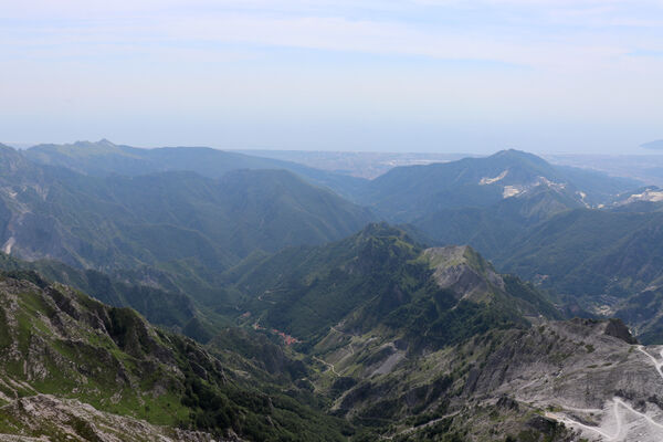 Toscana, Vagli Sotto, Alpi Apuane, 18.6.2023
Resceto z Monte Crispo. 
Mots-clés: Toscana Vagli Sotto Alpi Apuane Monte Crispo Resceto