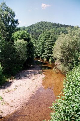 Tanvald, 30.7.2004
Štěrkový náplav Kamenice u Chudeřína.

Keywords: Tanvald řeka Kamenice