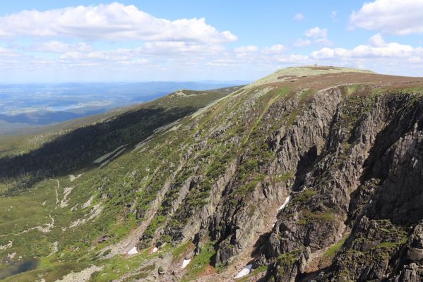 Krkonoše, 23.6.2020
Sněžné jámy a Vysoké kolo.
Keywords: Krkonoše Sněžné jámy Vysoké kolo